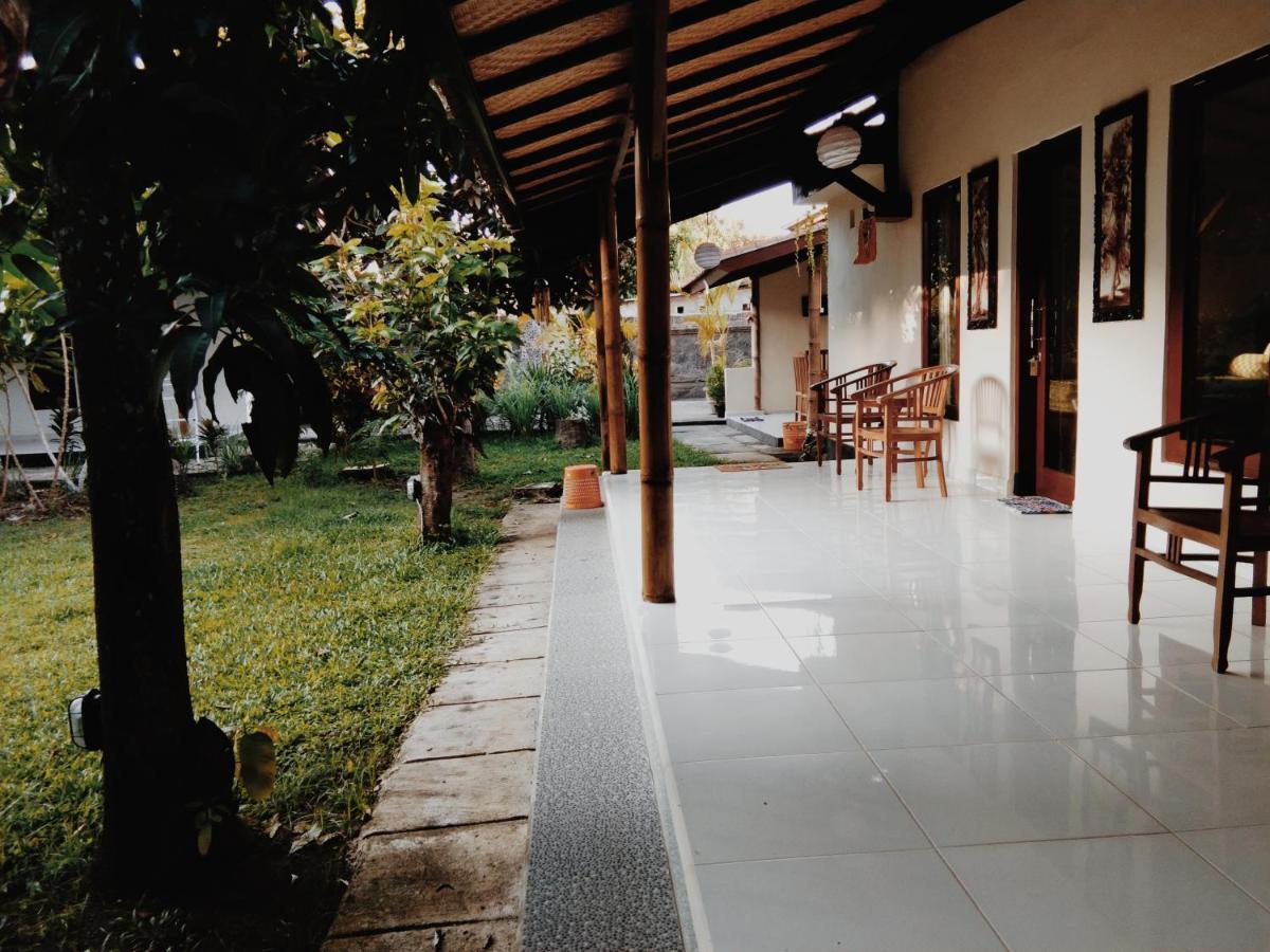 Honey Home Stay Canggu Exterior foto